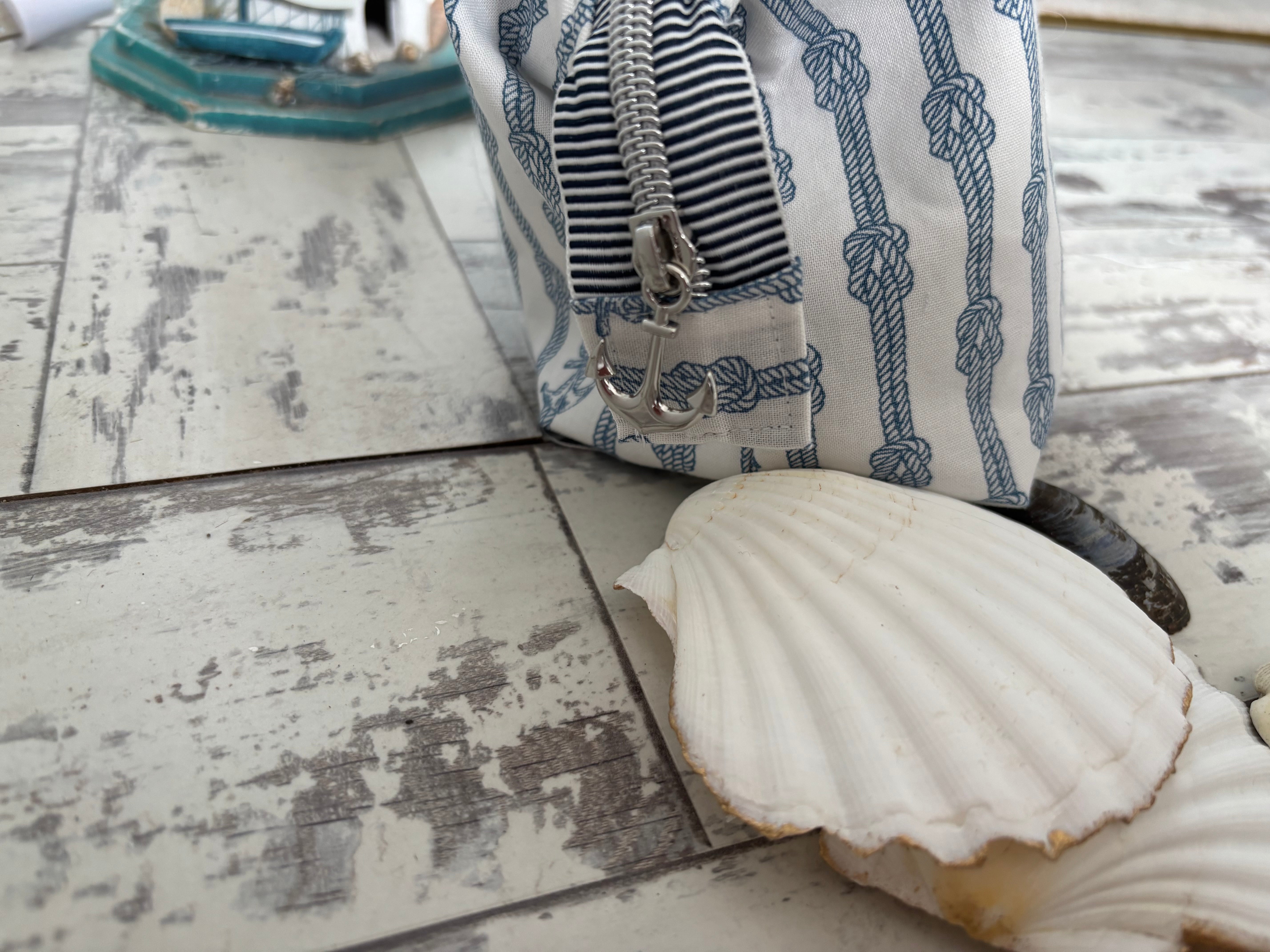 Nautical Knot Anchor Wash Bag