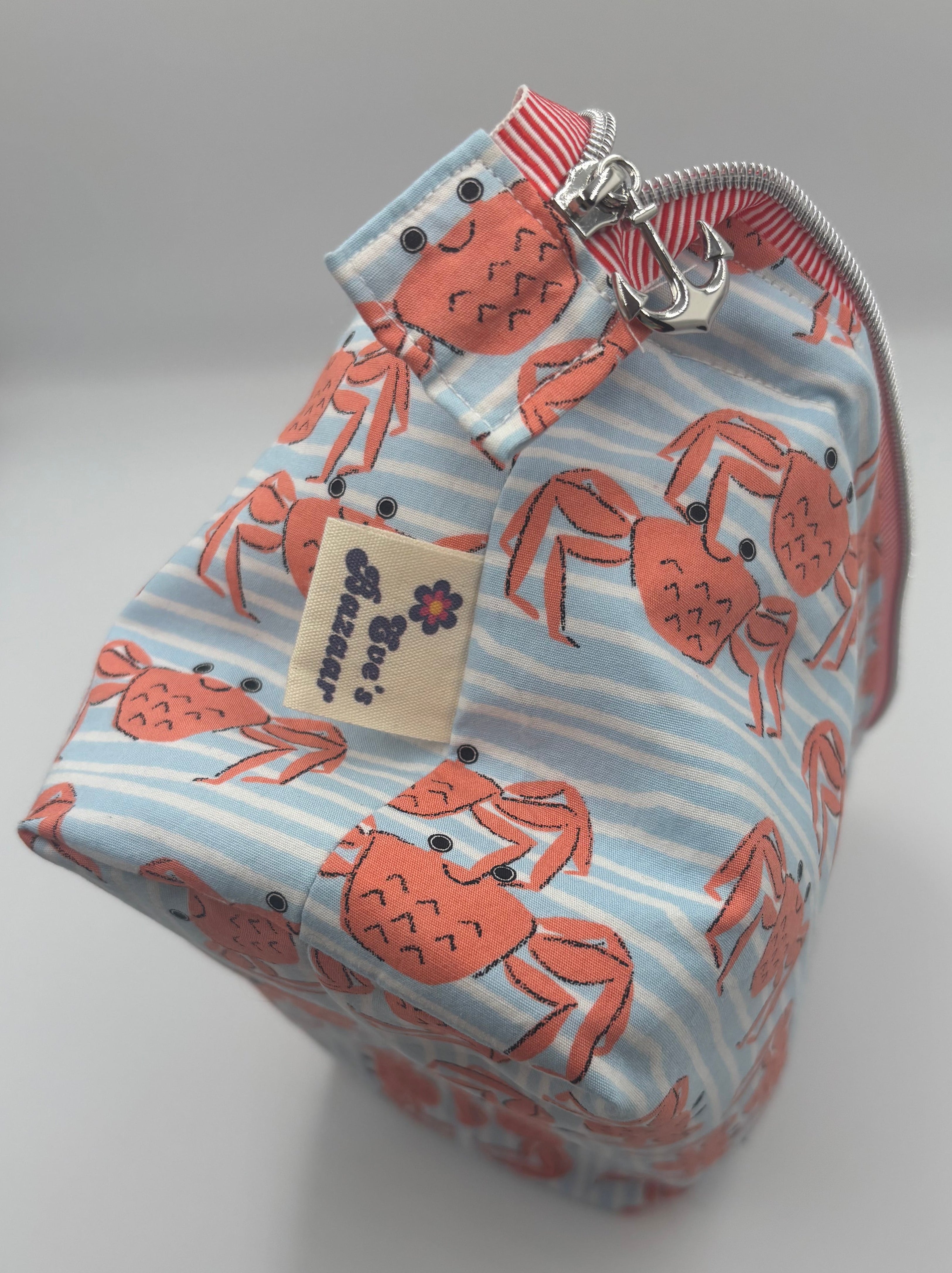 Crab Print Wash Bag