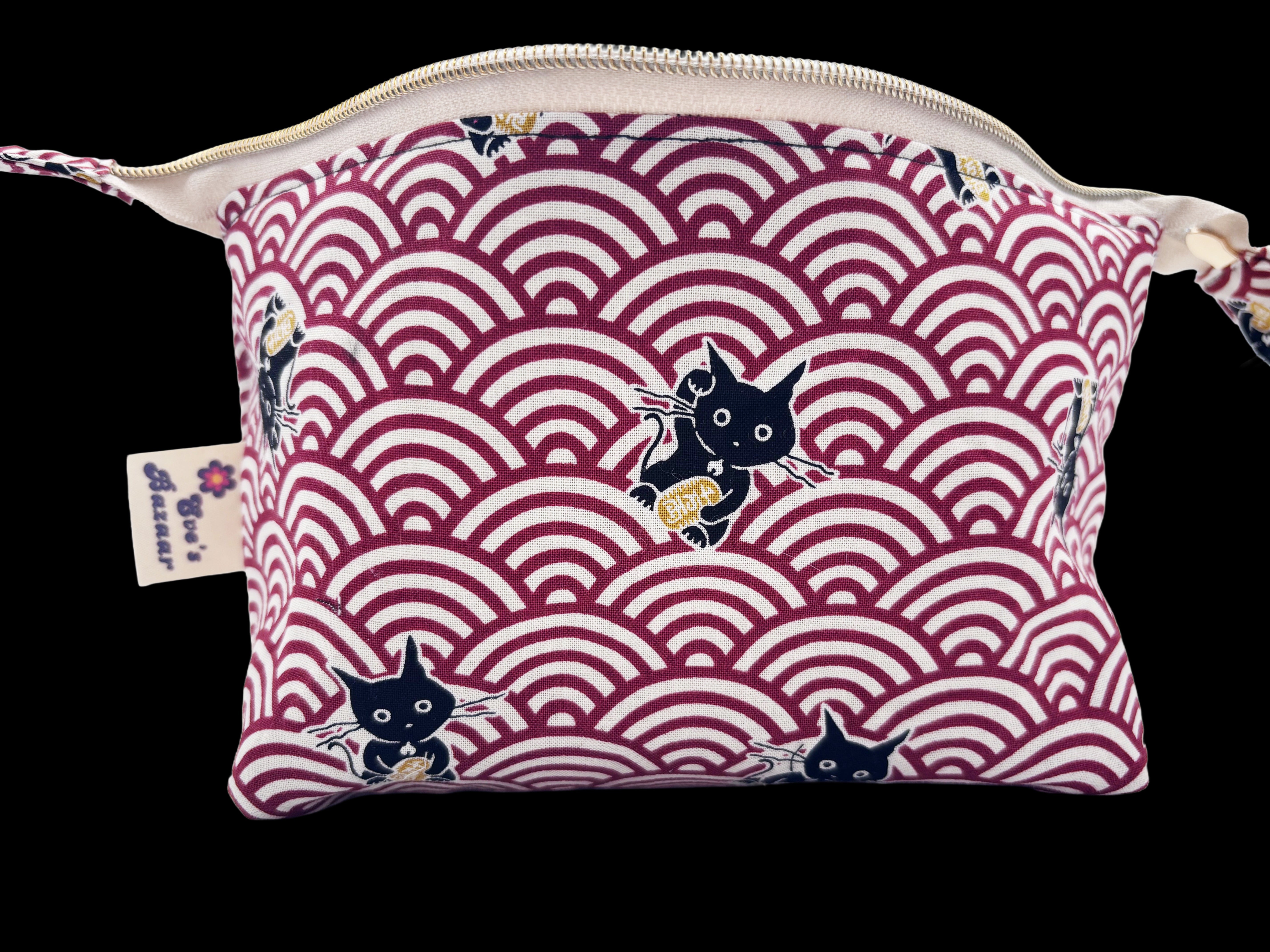 Japanese Lucky Cat Wash Bag – Red Cotton Maneki Neko Cosmetic & Travel Bag