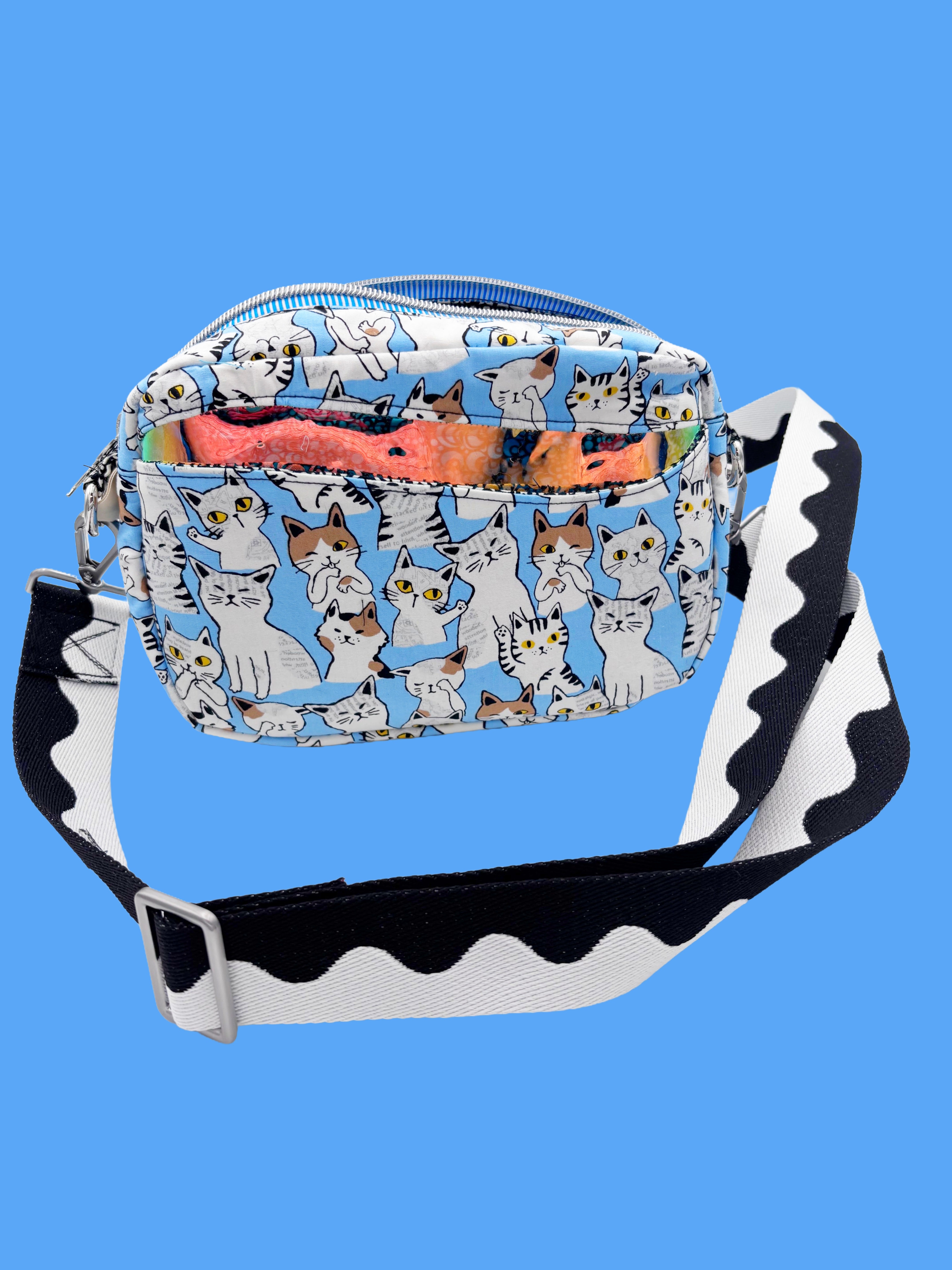 Japanese Cat Crossbody Bag – Handmade Multi Pocket Fabric Shoulder Bag Blue