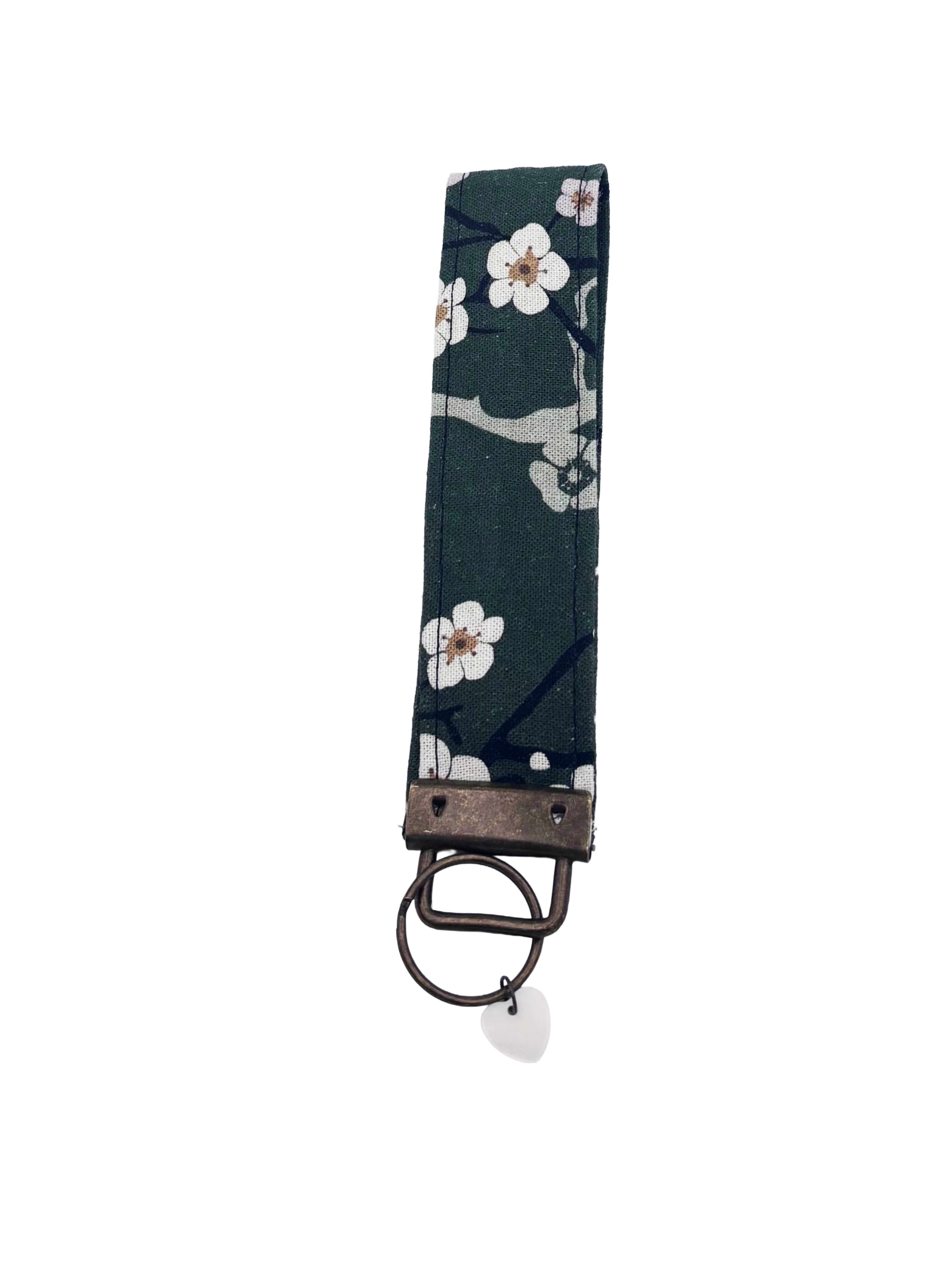 Handmade Green Linen Keyring Wristlet – Eastern Escape Collection