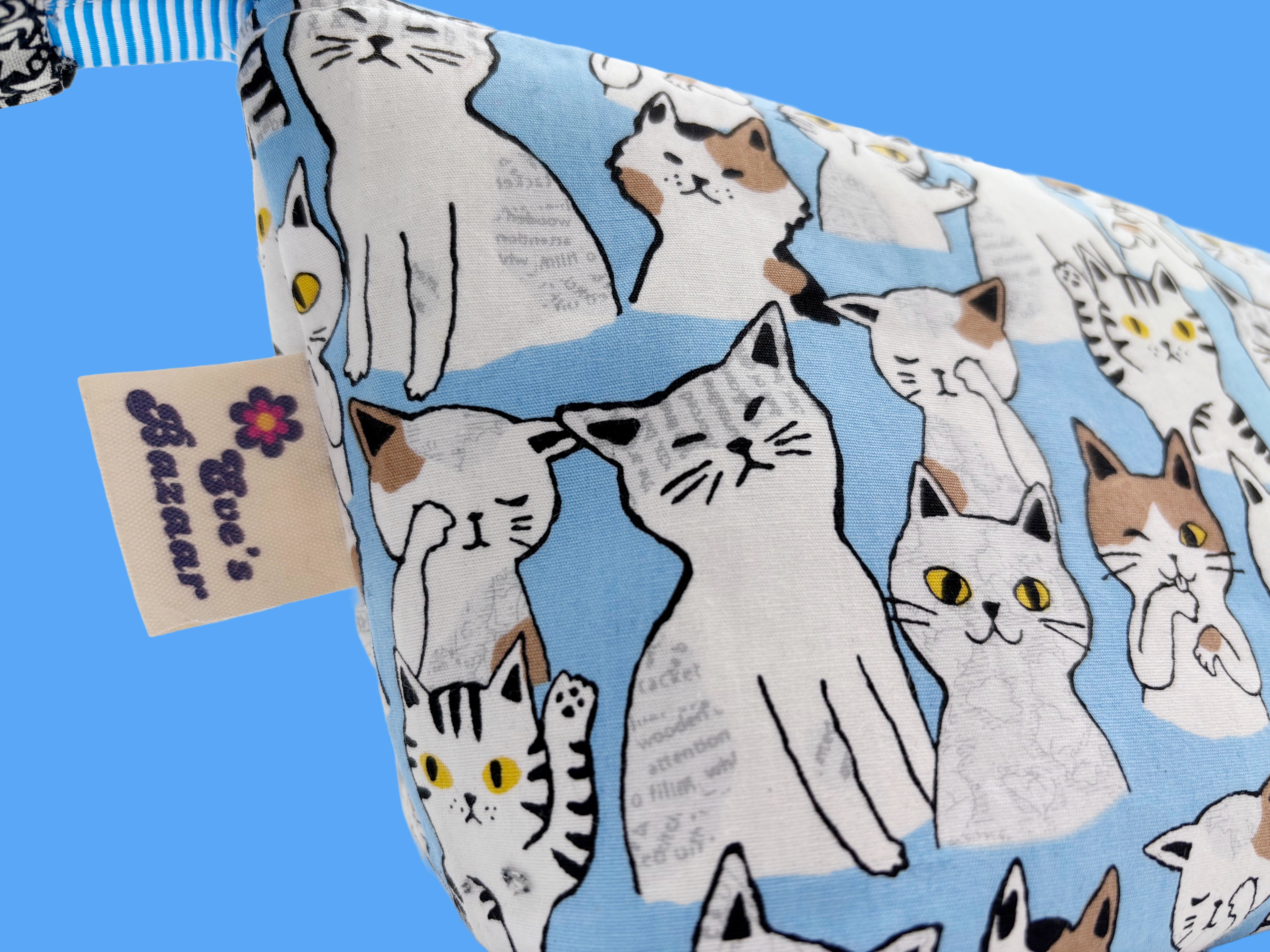Japanese Cat Cosmetics Bag – Handmade Quirky Makeup Pouch with Star Zip Blue