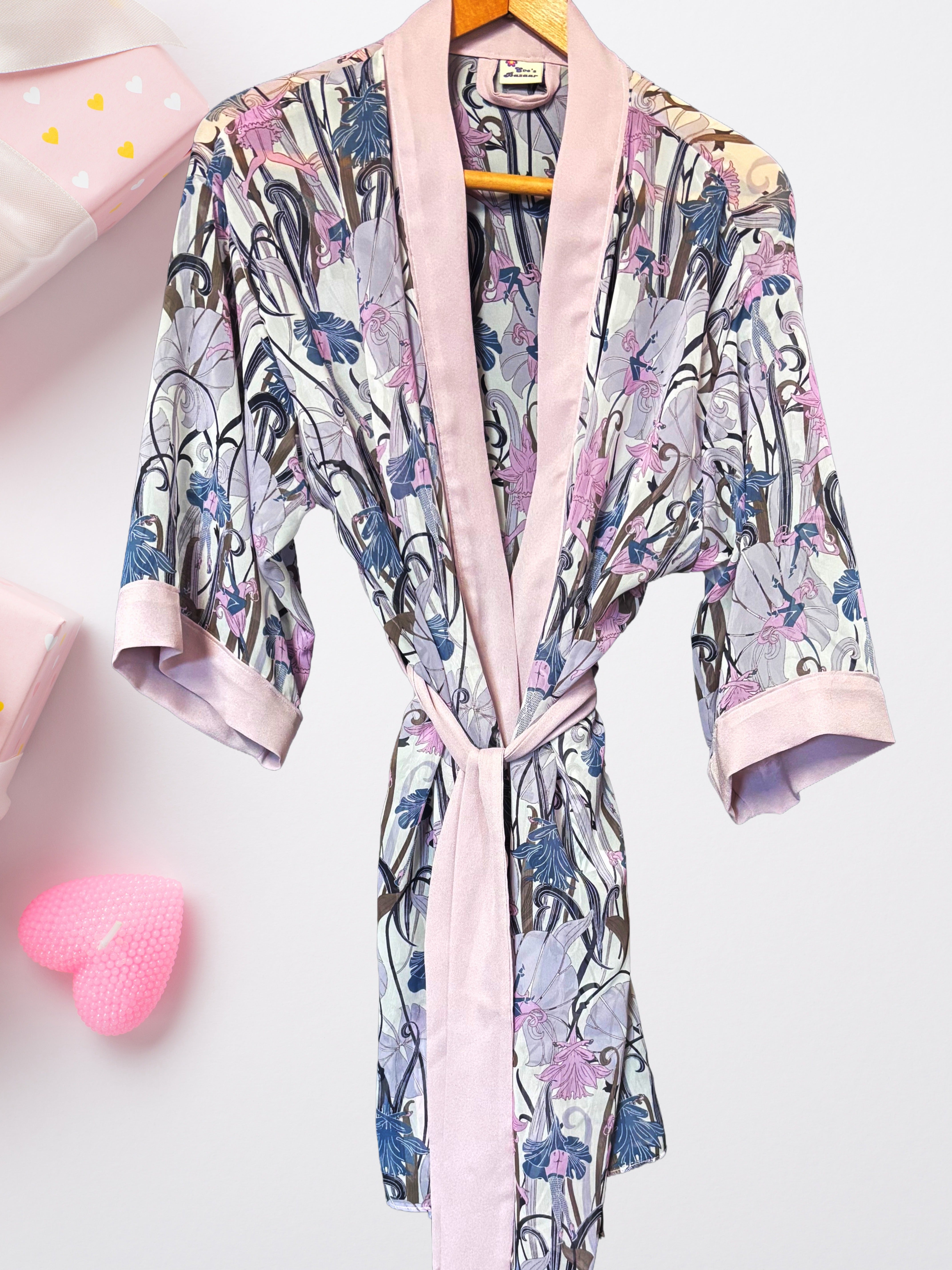 Luxury 100% Silk Floral Kimono Robe – Romantic Bedroom Dressing Gown