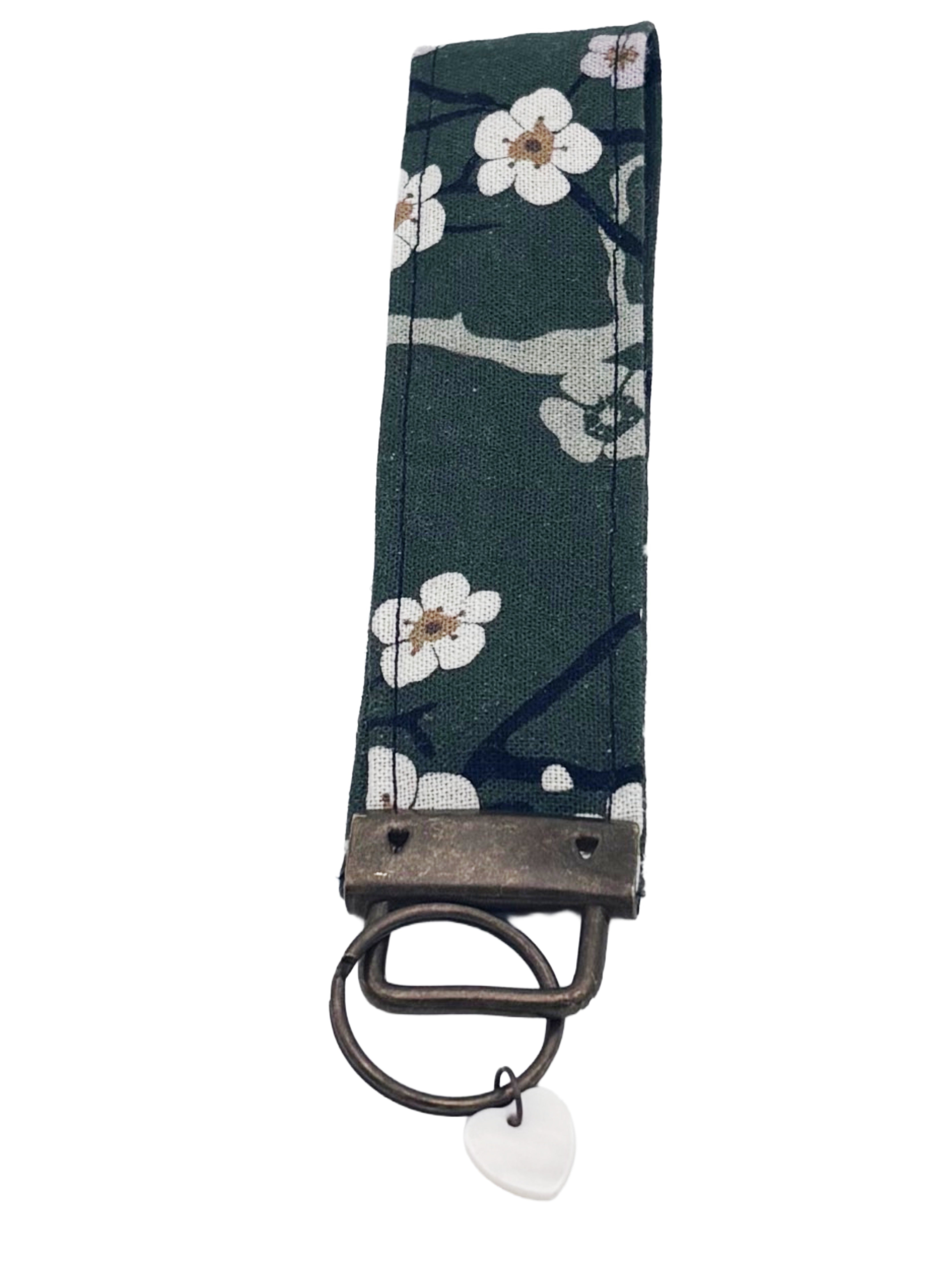 Handmade Green Linen Keyring Wristlet – Eastern Escape Collection
