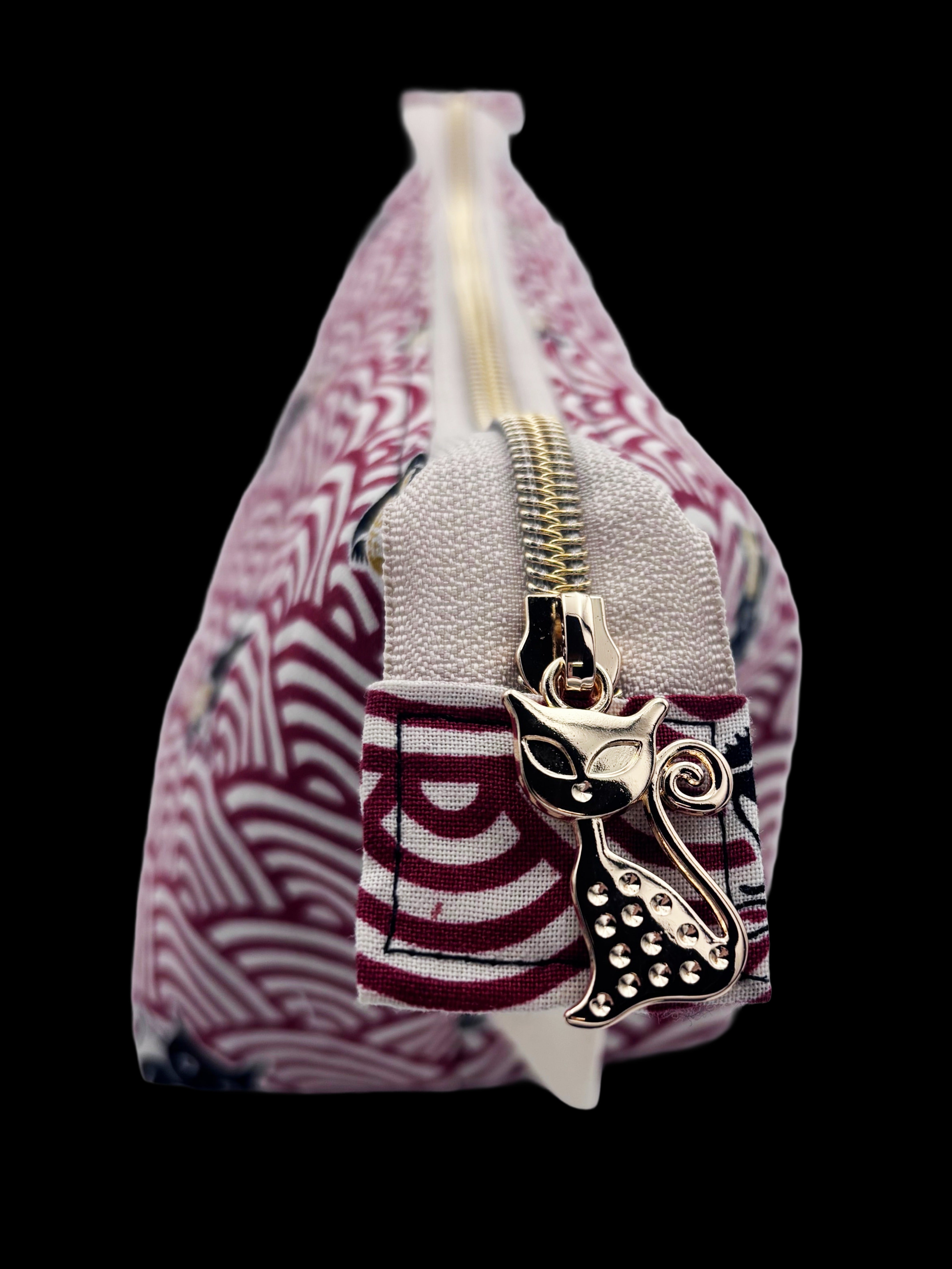 Japanese Lucky Cat Wash Bag – Red Cotton Maneki Neko Cosmetic & Travel Bag