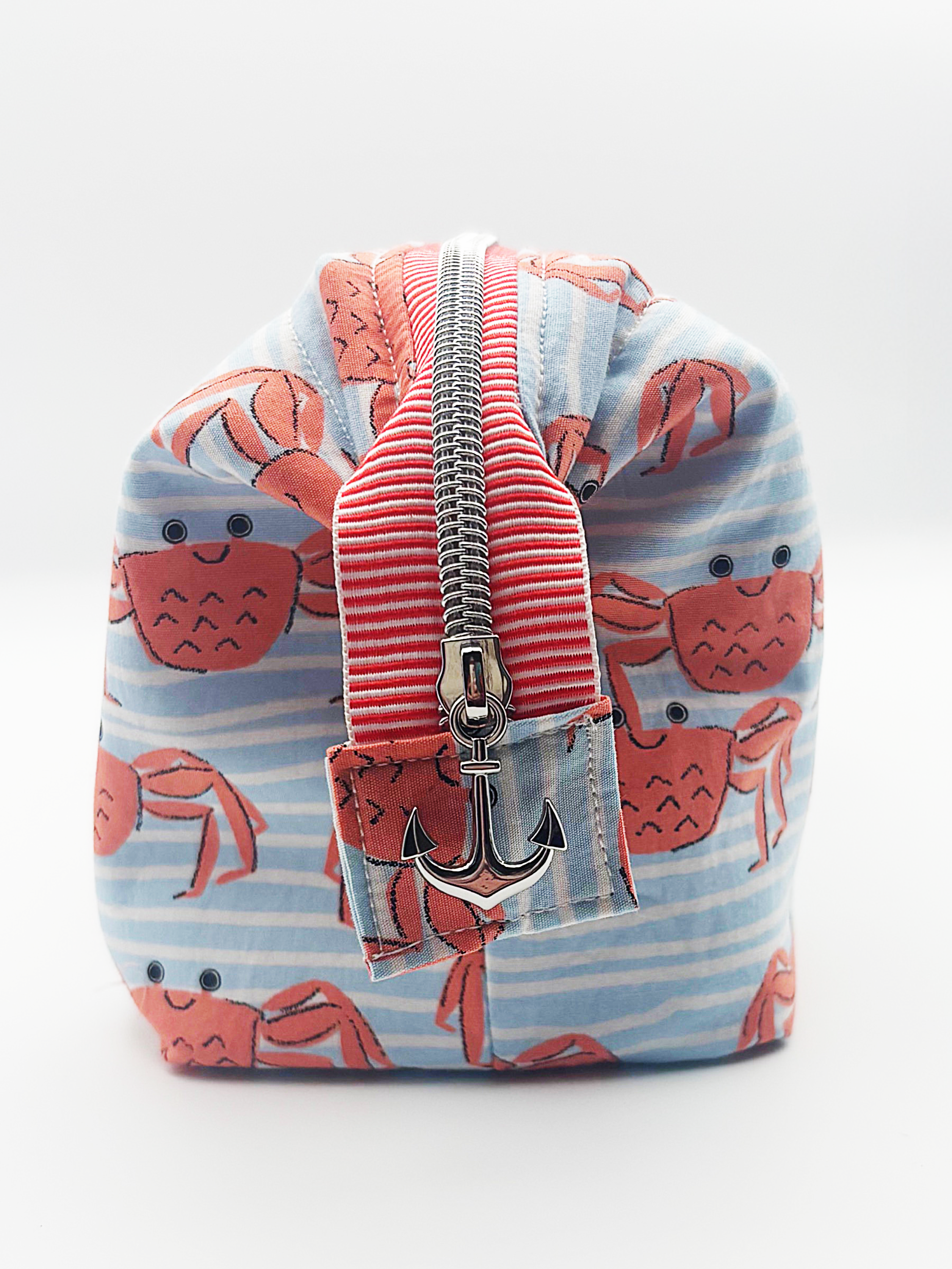 Crab Print Wash Bag