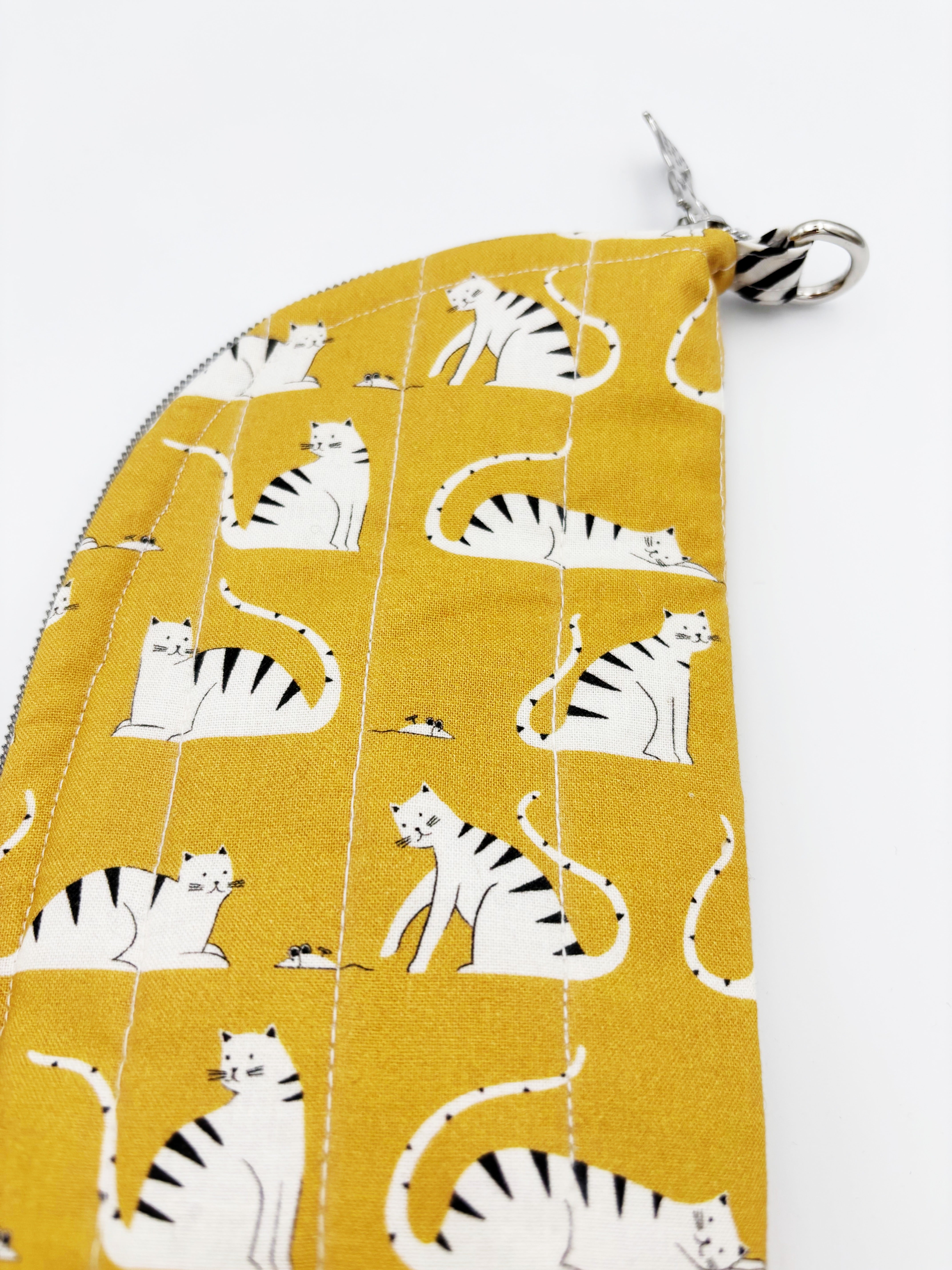 Quilted mustard tabby cat pouch