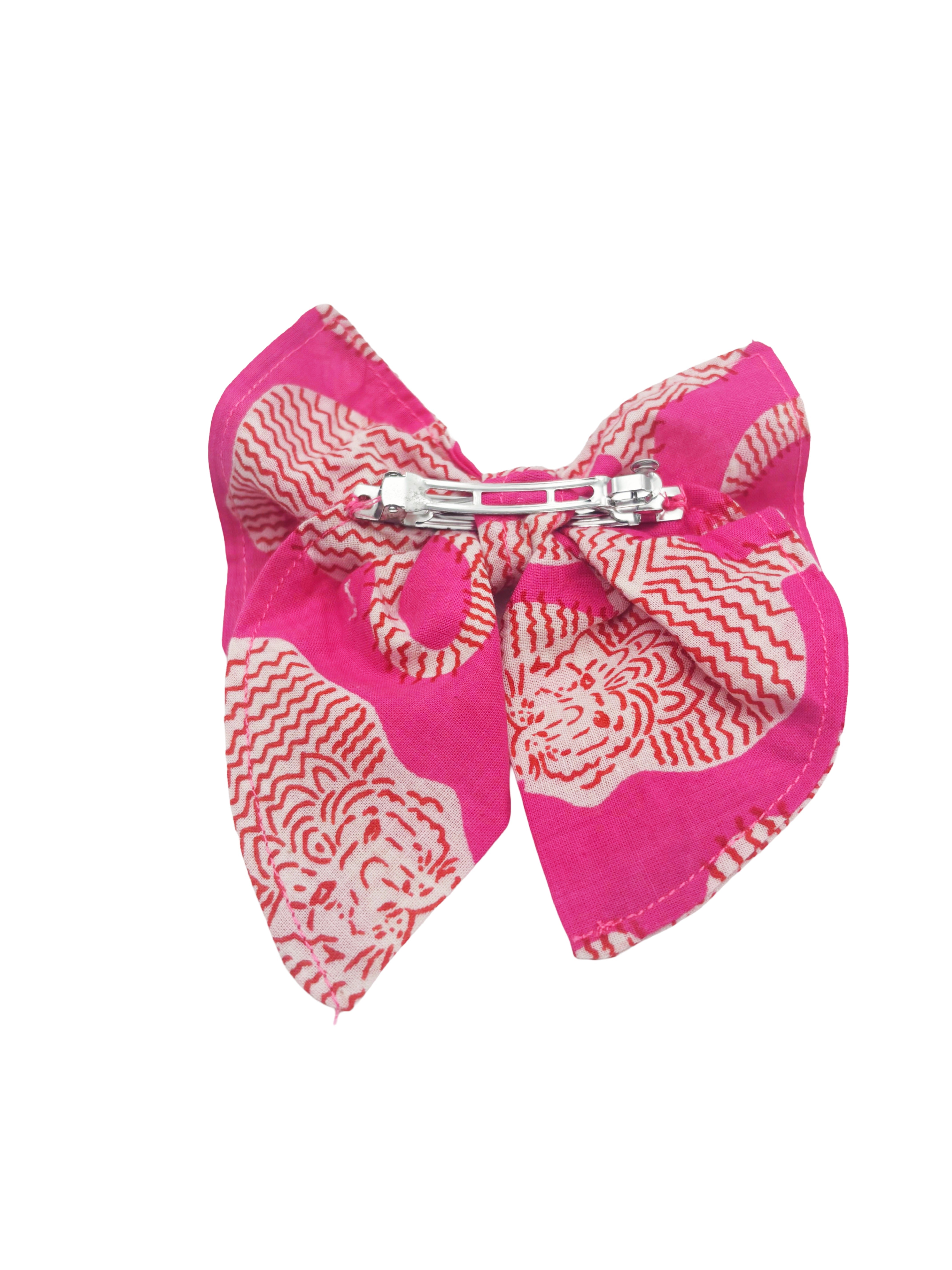 🐅 Hot Pink Tiger Print Hair Bow Clip