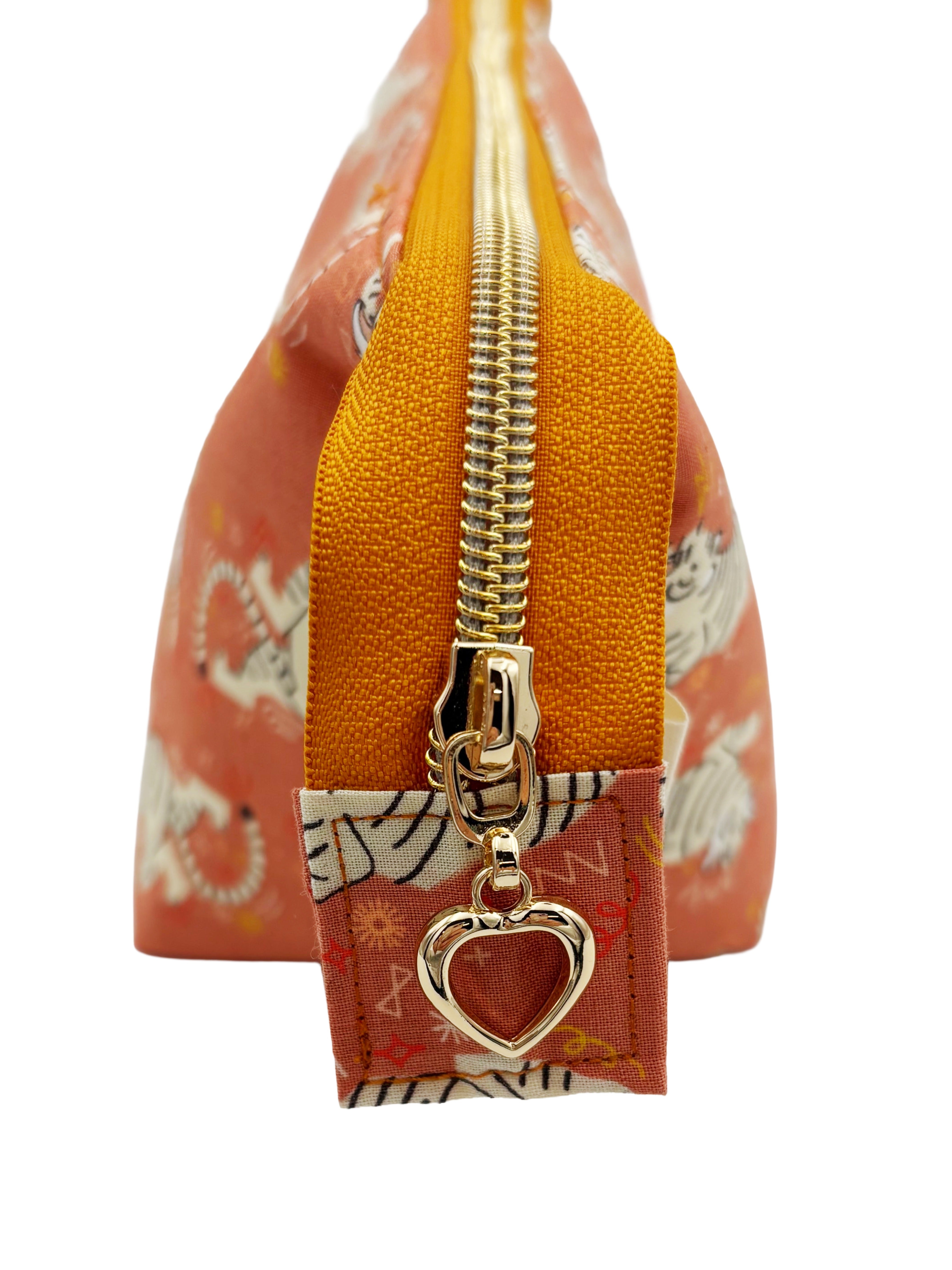 Small Tiger Wash Bag