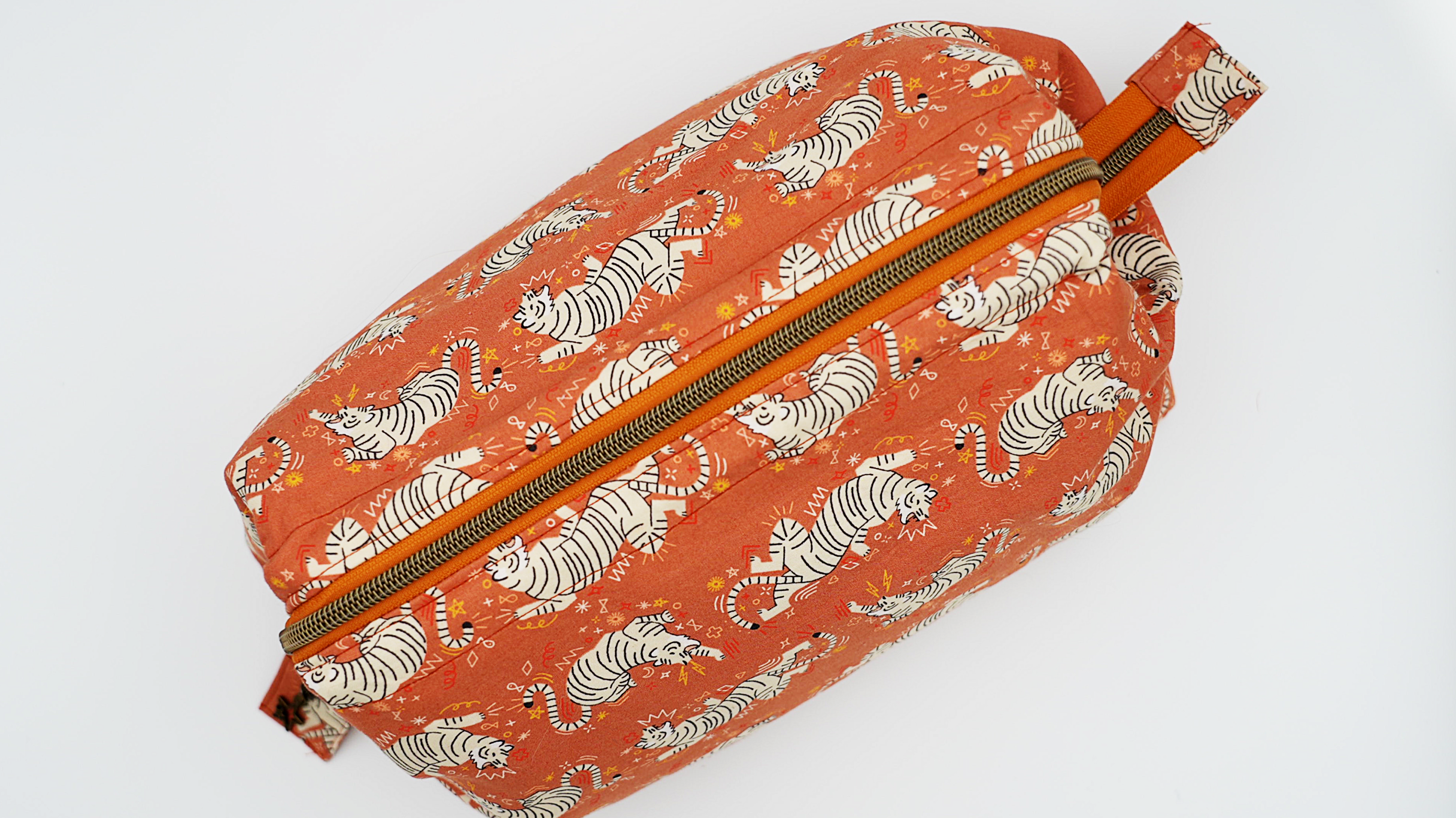 Large Tiger Print Wash Bag orange
