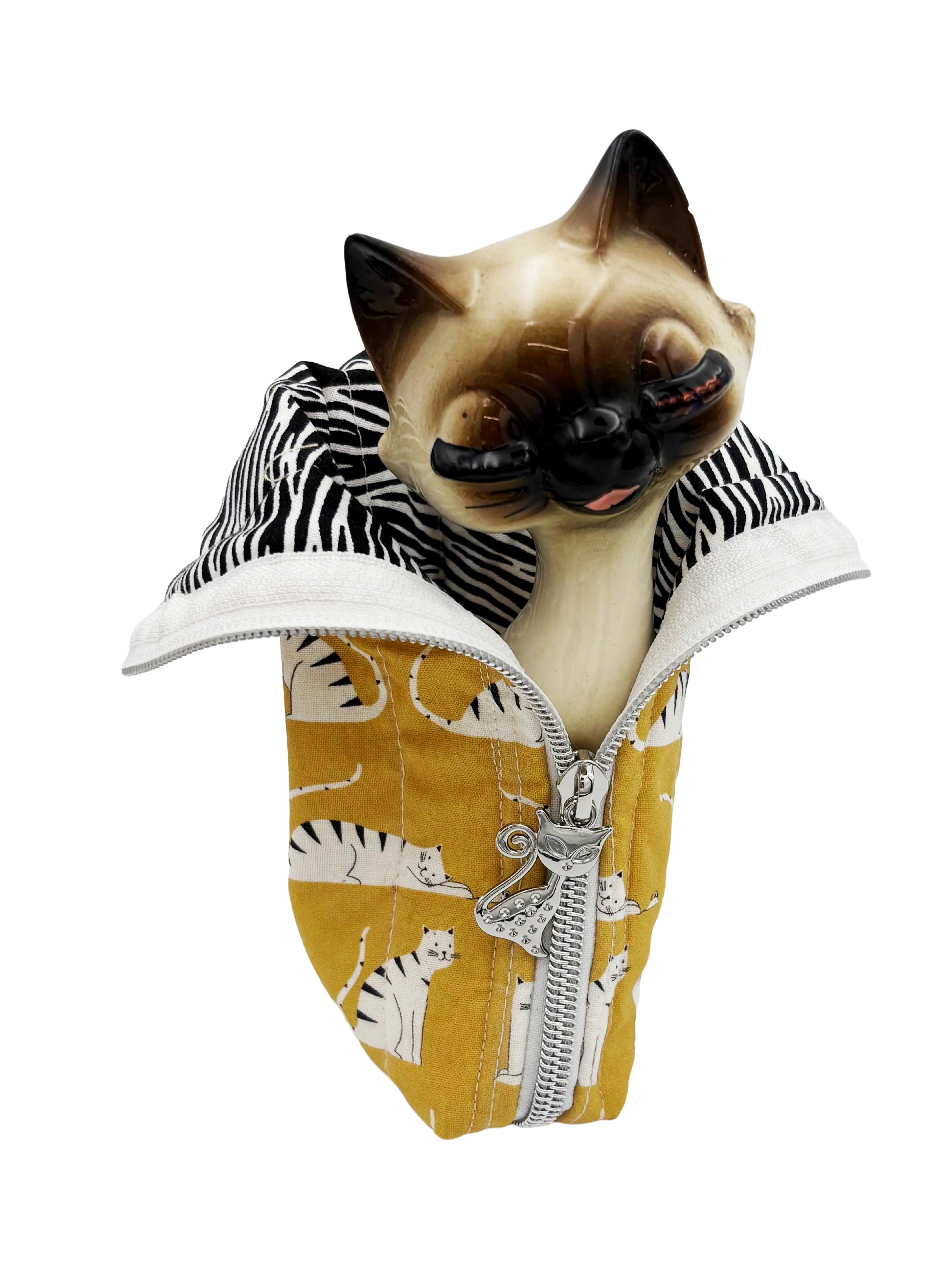 Quilted mustard tabby cat pouch