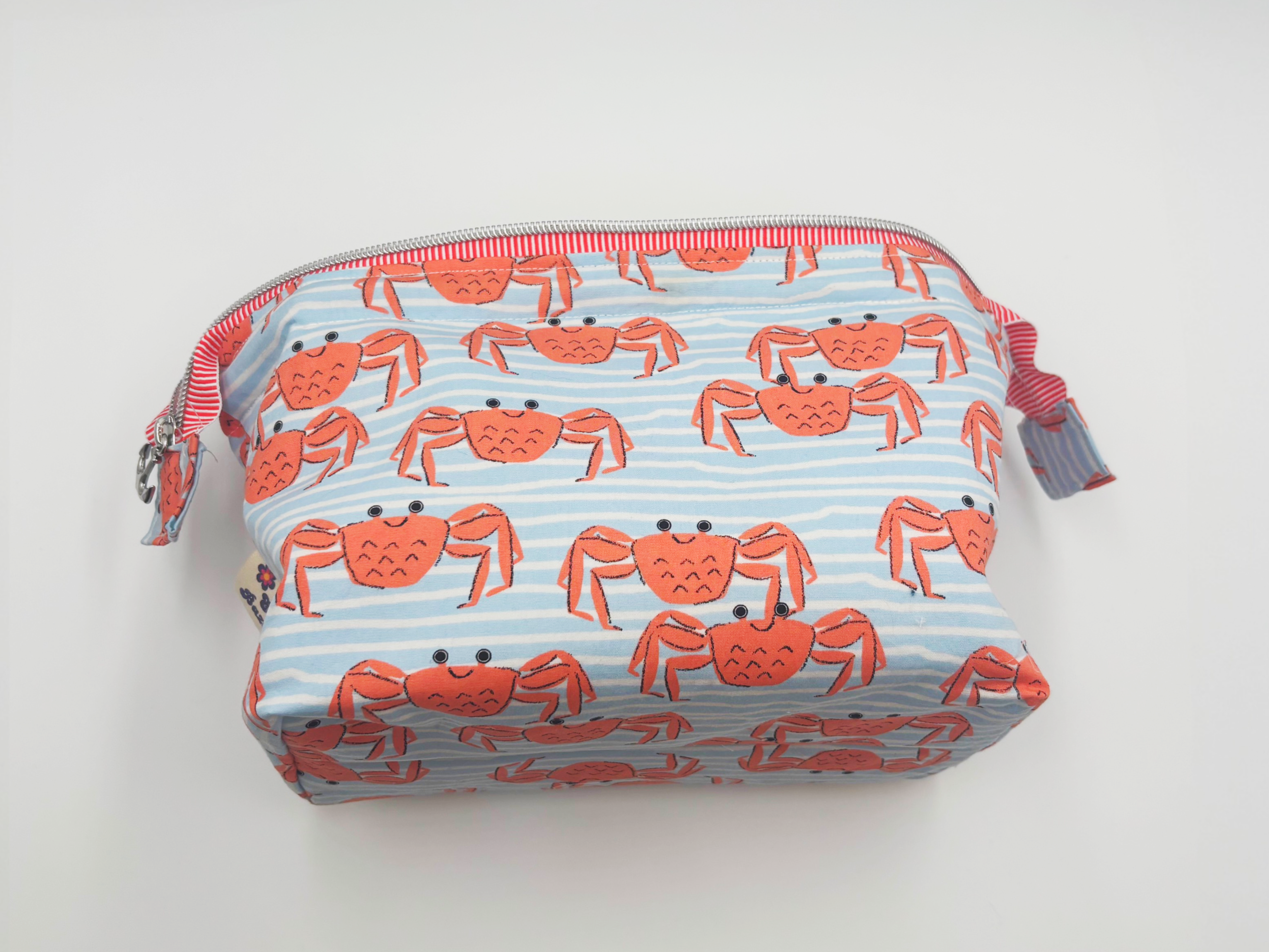Crab Print Wash Bag