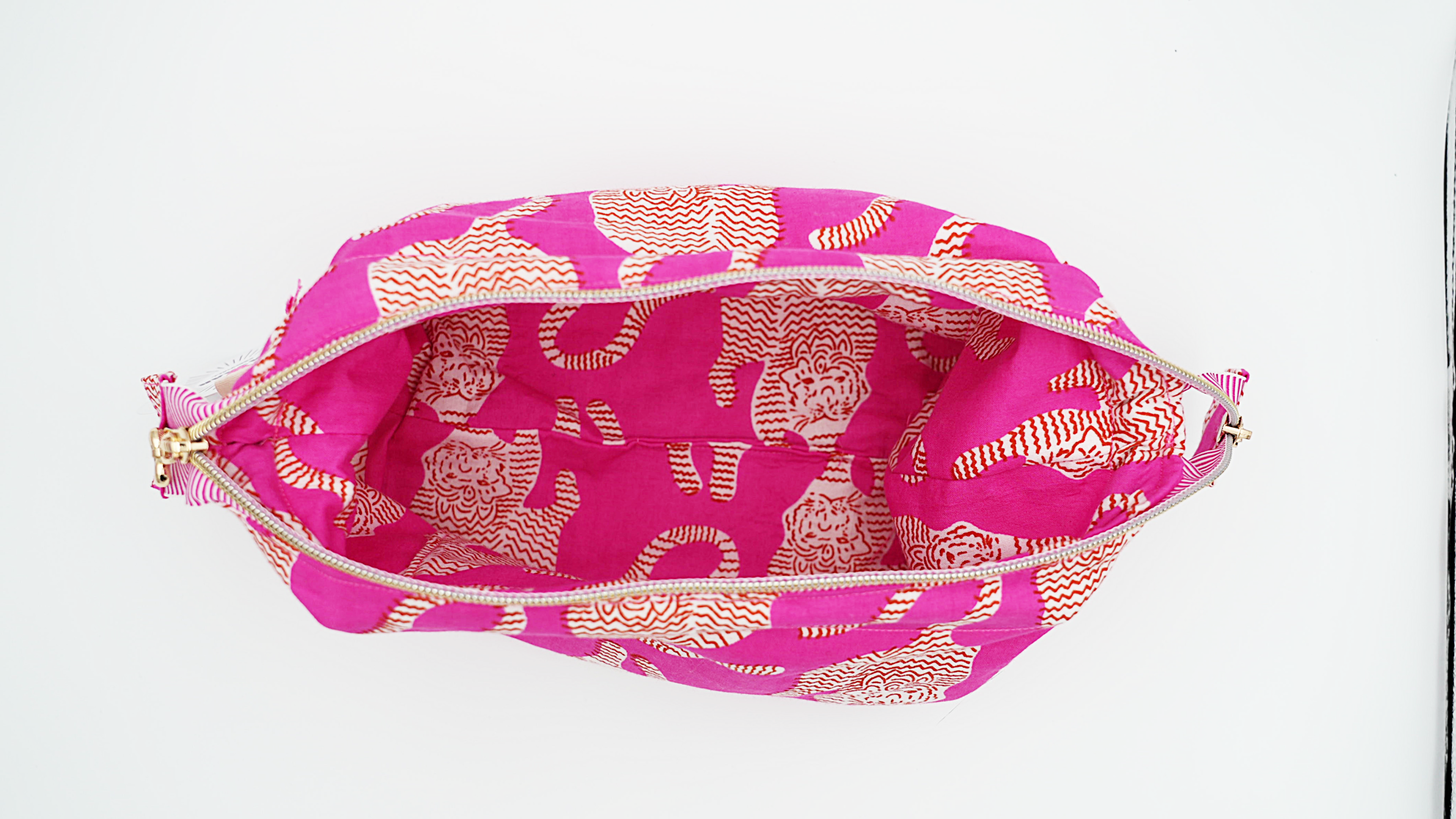 Compact Tiger Wash Bag – Hot Pink Toiletry Bag