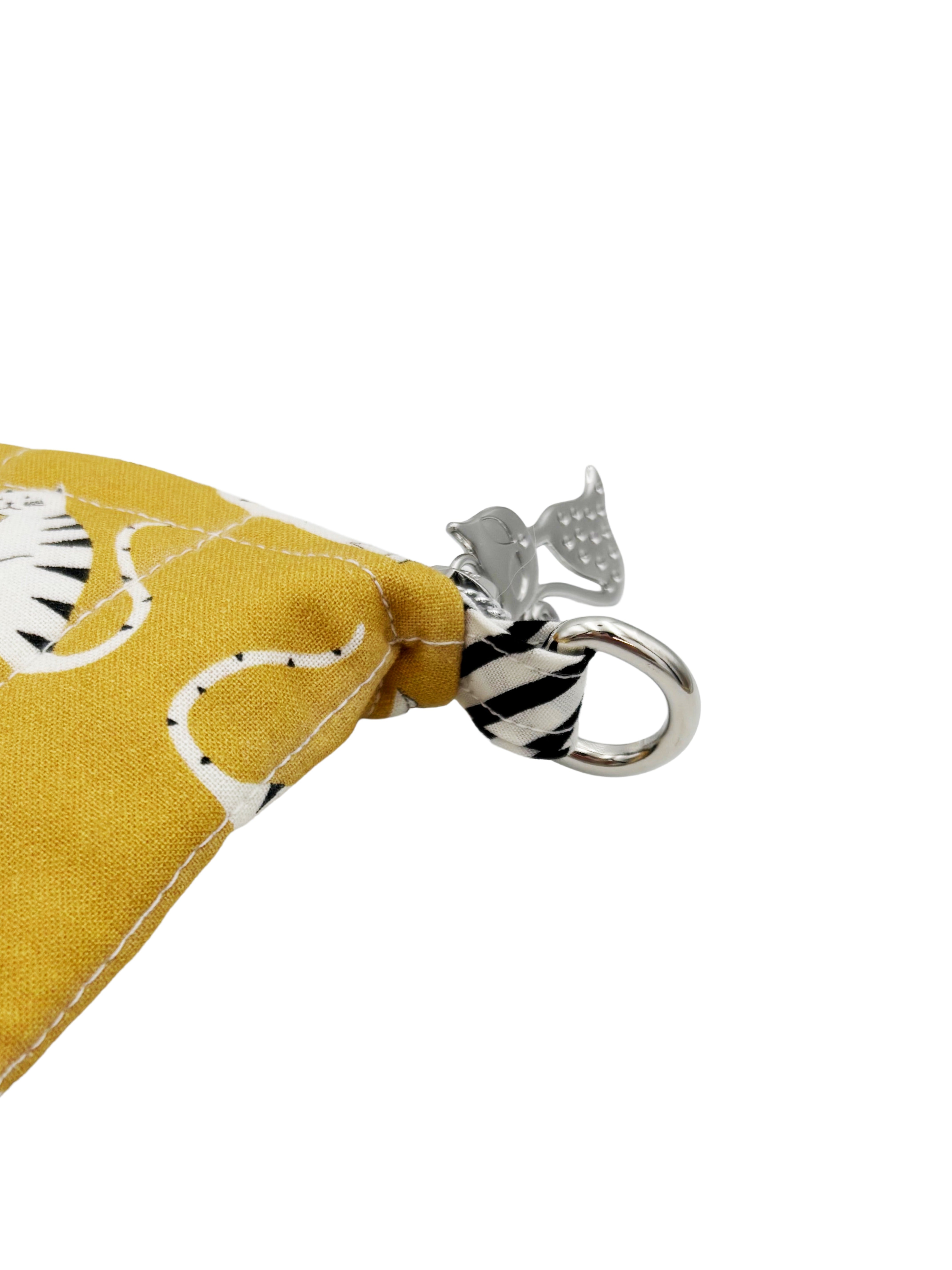 Quilted mustard tabby cat pouch