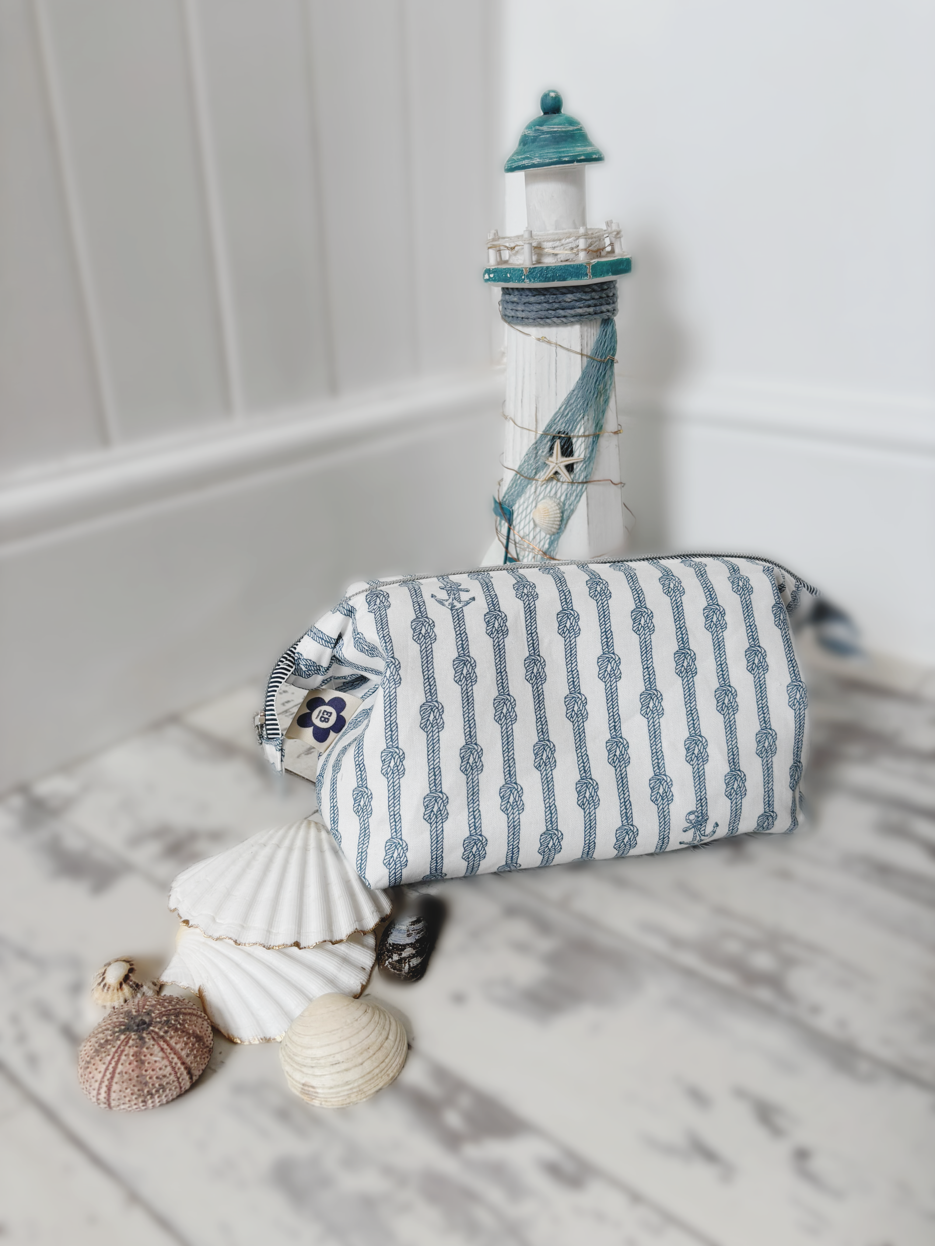 Nautical Knot Anchor Wash Bag