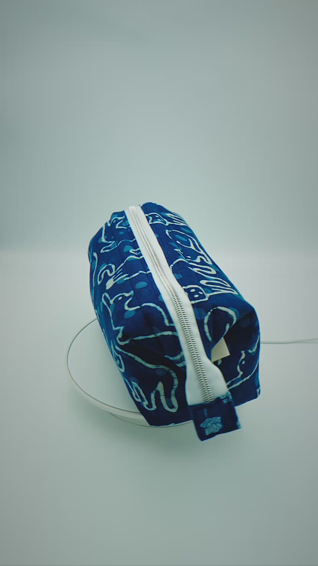 Load video: Indigo Cat Print Wash toiletries Bag